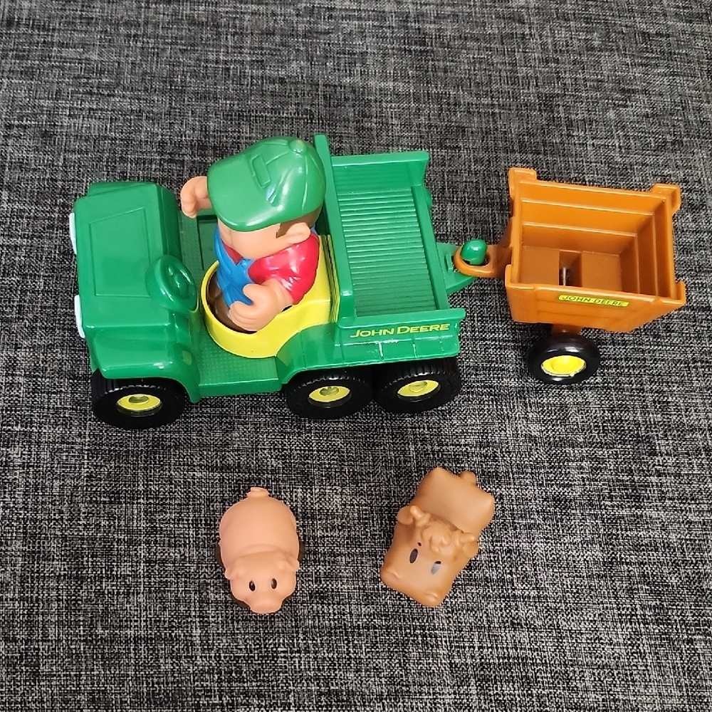 John Deere Green and Yellow Toy Tractor Set